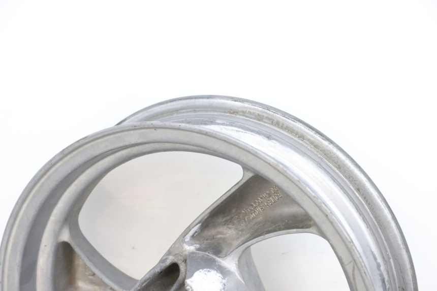 photo de CERCHIO ANTERIORE PEUGEOT VIVACITY 100 (1999 - 2008) - Stato della superficie e materiale