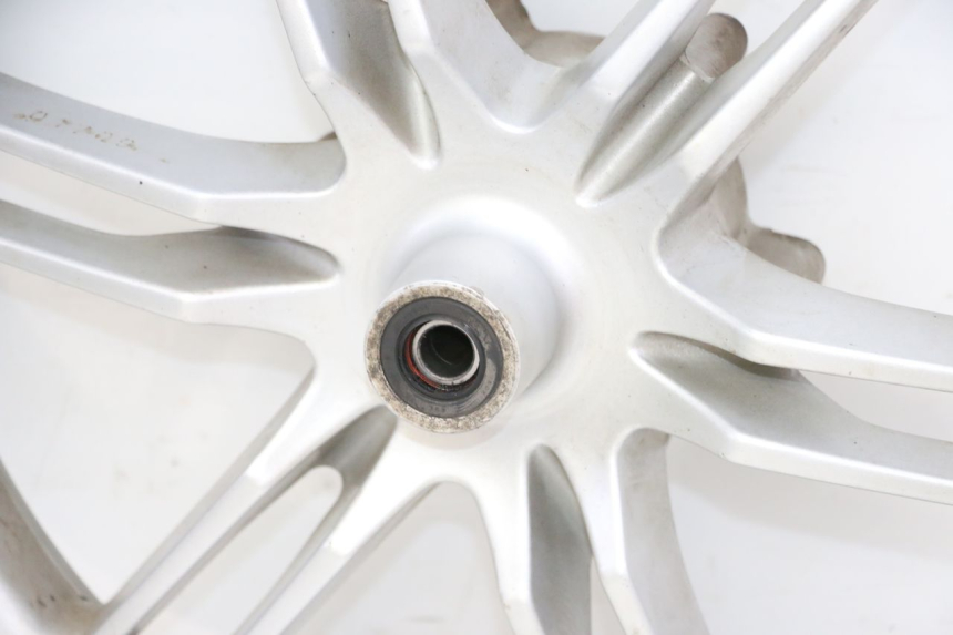 photo de CERCHIO ANTERIORE YAMAHA X-CITY XCITY 125 (2007 - 2013) - Altra vista dell'articolo