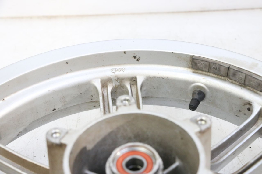 photo de CERCHIO ANTERIORE YAMAHA X-CITY XCITY 125 (2007 - 2013) - Zoom sullo stato d'uso