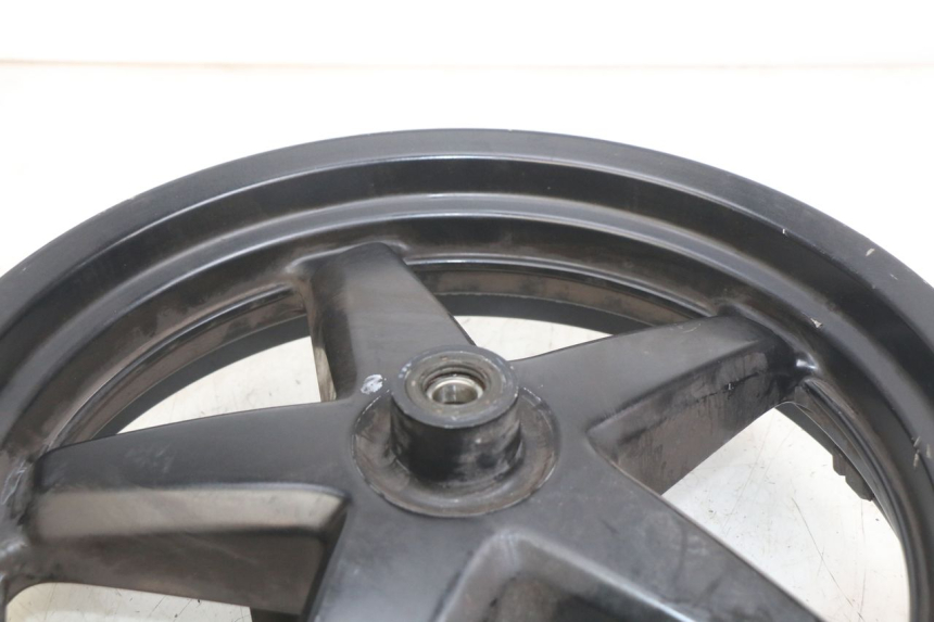 photo de CERCHIO ANTERIORE YAMAHA X-MAX XMAX 125 (2010 - 2013) - Zoom sullo stato d'uso