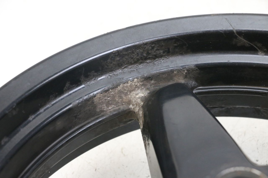 photo de CERCHIO ANTERIORE YAMAHA X-MAX XMAX 250 (2006 - 2009) - Angolazione alternativa