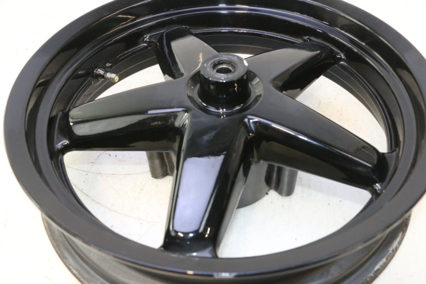 photo de CERCHIO ANTERIORE YAMAHA XMAX X-MAX 125 (2006 - 2009) - Zoom sullo stato d'uso