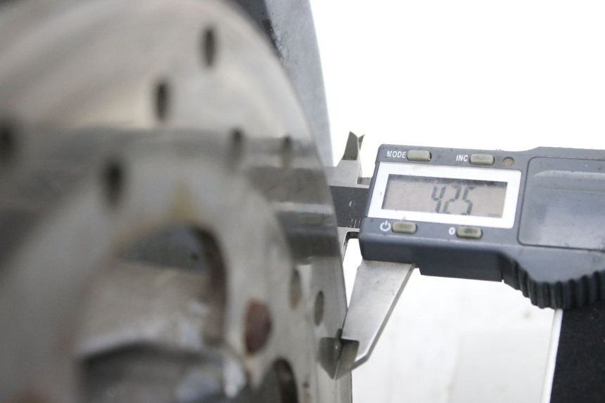 photo de CERCHIO ANTERIORE PIAGGIO X9 EVOLUTION 125 (2003 - 2007) - Altra angolazione