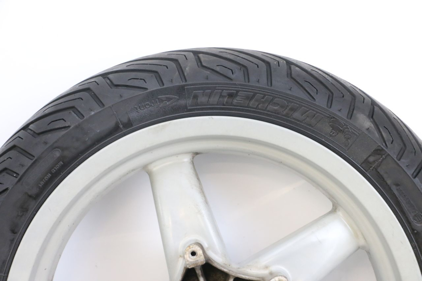 photo de CERCHIO ANTERIORE PIAGGIO X9 125 (2000 - 2003) - Caratteristiche distintive