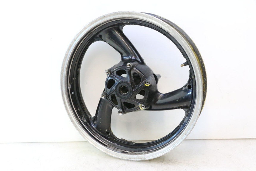 photo de CERCHIO ANTERIORE YAMAHA XJR 1300 (1998 - 2002) - Caratteristiche distintive