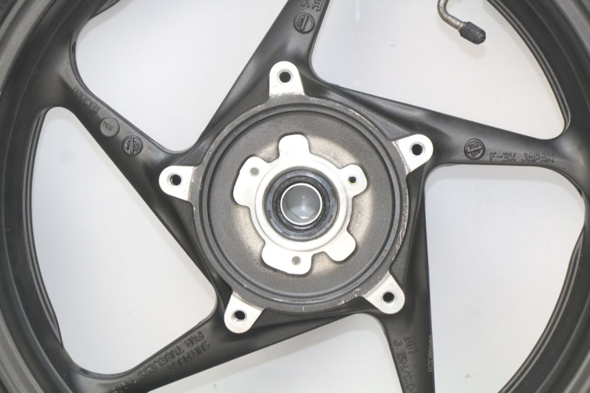 photo de CERCHIO ANTERIORE YAMAHA XP T-MAX TMAX ABS 530 (2012 - 2015) - Dettaglio del componente