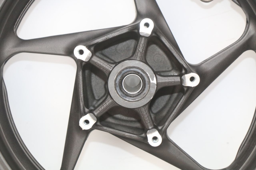 photo de CERCHIO ANTERIORE YAMAHA XP T-MAX TMAX ABS 530 (2012 - 2015) - Angolazione alternativa