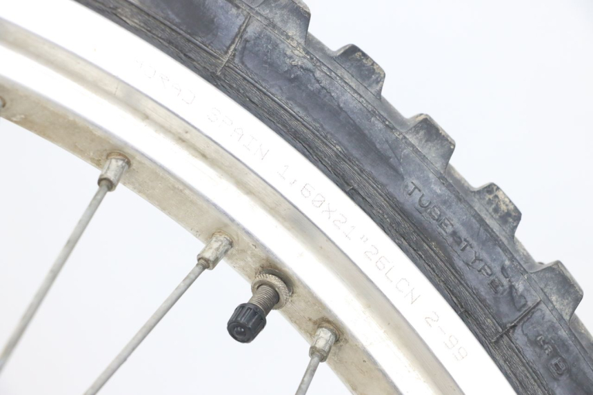 photo de CERCHIO ANTERIORE PEUGEOT XP6 50 (1997 - 2003) - Altra angolazione