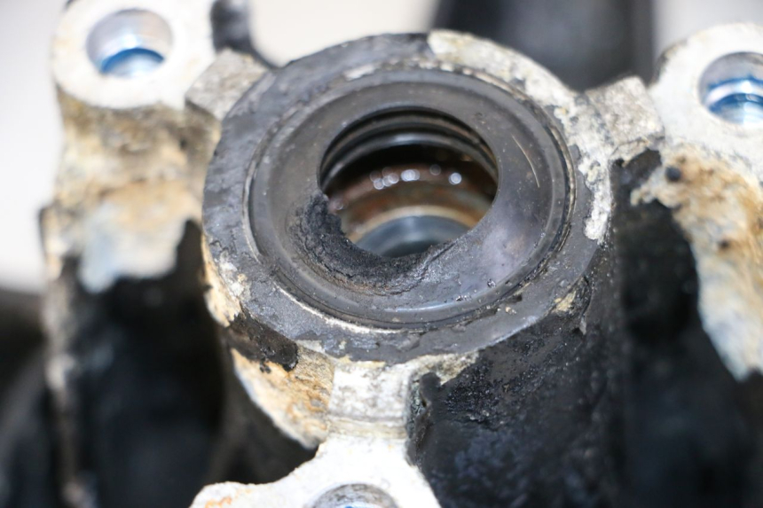 photo de CERCHIO ANTERIORE YAMAHA AEROX 50 (1997 - 2006) - Dettaglio del componente