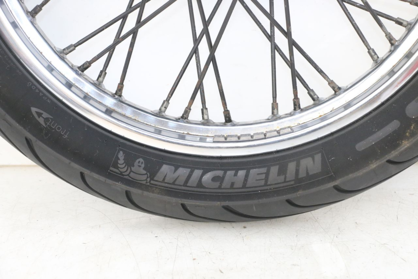 photo de CERCHIO ANTERIORE YAMAHA XVS DRAG STAR DRAGSTAR 650 (1997 - 2007) - Angolazione alternativa