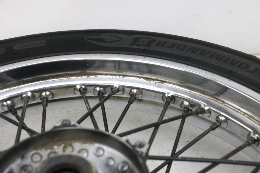 photo de CERCHIO ANTERIORE YAMAHA XVS DRAG STAR DRAGSTAR 650 (1997 - 2007) - Stato della superficie e materiale