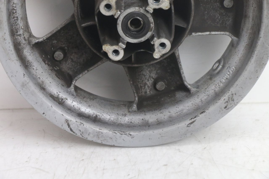 photo de CERCHIO ANTERIORE YAMAHA YP MAJESTY 125 (1998 - 2001) - Stato della superficie e materiale