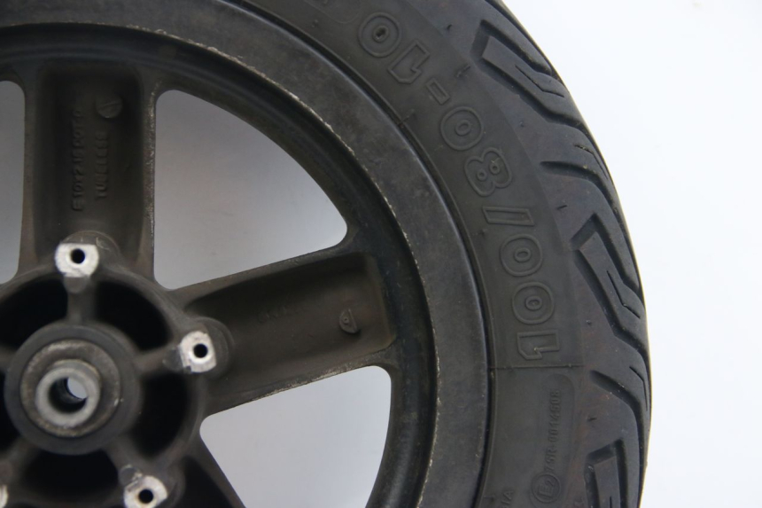 photo de CERCHIO ANTERIORE PIAGGIO ZIP 2T 50 (2009 - 2019) - Caratteristiche distintive