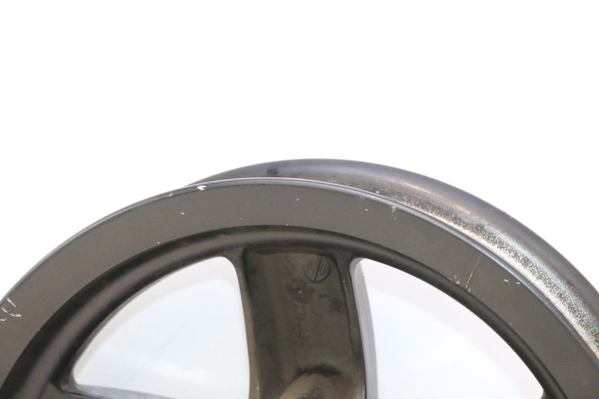 photo de CERCHIO ANTERIORE PIAGGIO ZIP 2T 50 (2009 - 2019) - Caratteristiche distintive