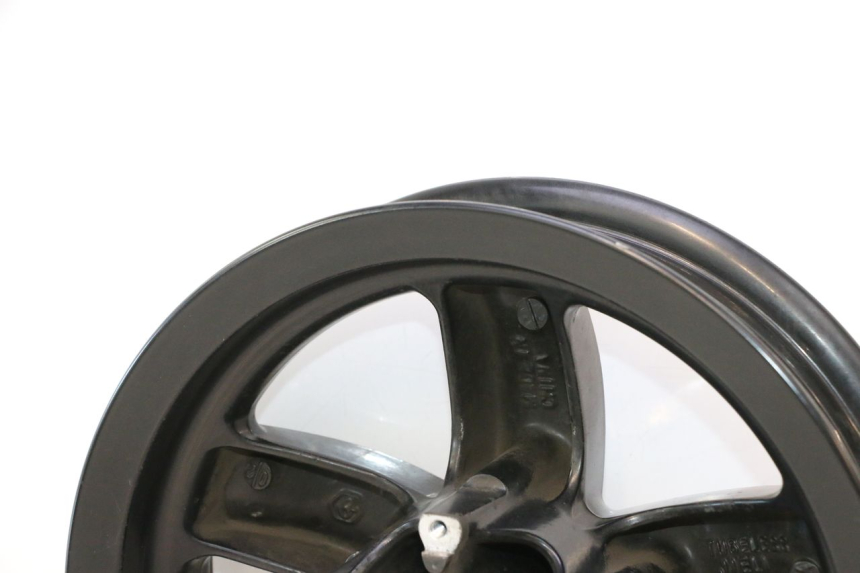 photo de CERCHIO ANTERIORE PIAGGIO ZIP IGET 4T 50 (2021 - 2023) - Altra angolazione