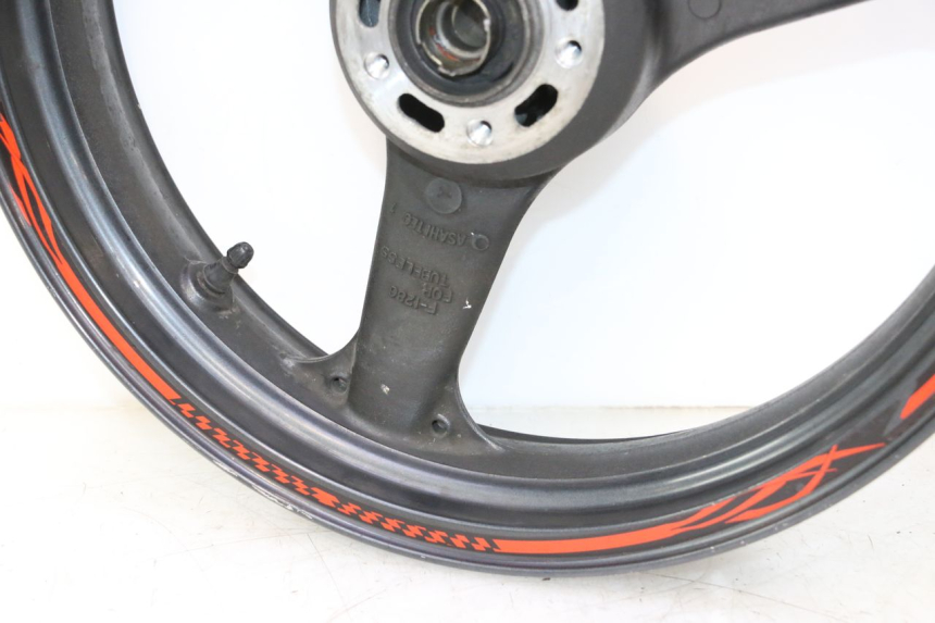 photo de CERCHIO ANTERIORE KAWASAKI ZX-6R ZX6R 600 (1995 - 1997) - Stato della superficie e materiale