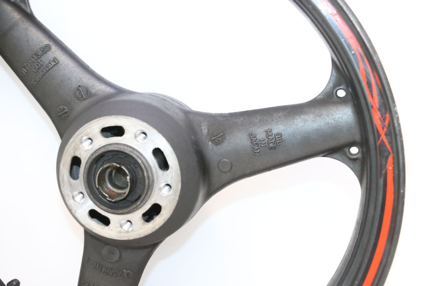 photo de CERCHIO ANTERIORE KAWASAKI ZX-6R ZX6R 600 (1995 - 1997) - Ricambio usato controllato