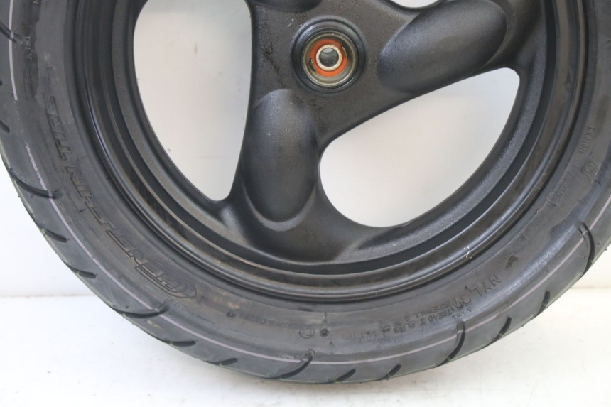 photo de CERCHIO ANTERIORE E PNEUMATICO KYMCO AGILITY 4T 50 (2005 - 2018) - Altra angolazione