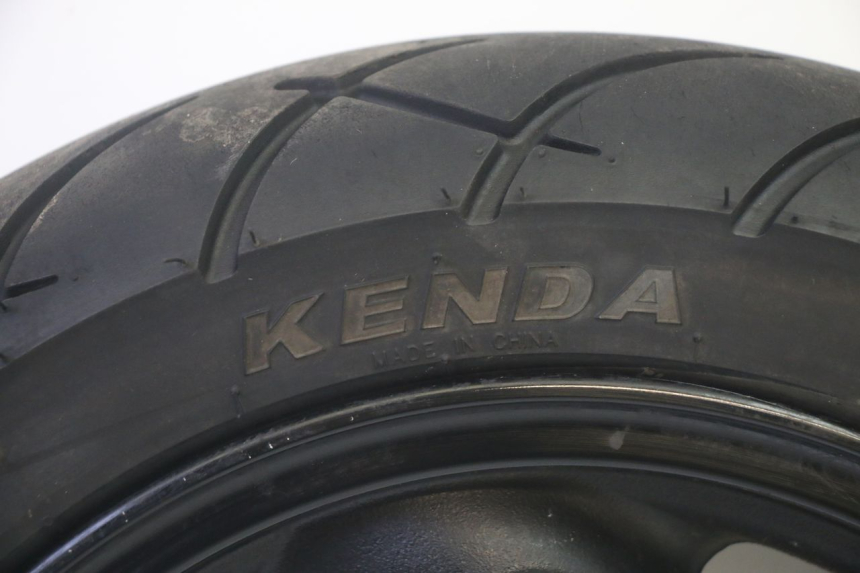 photo de CERCHIO ANTERIORE E PNEUMATICO KYMCO AGILITY 4T 50 (2018 - 2022) - Altra vista dell'articolo