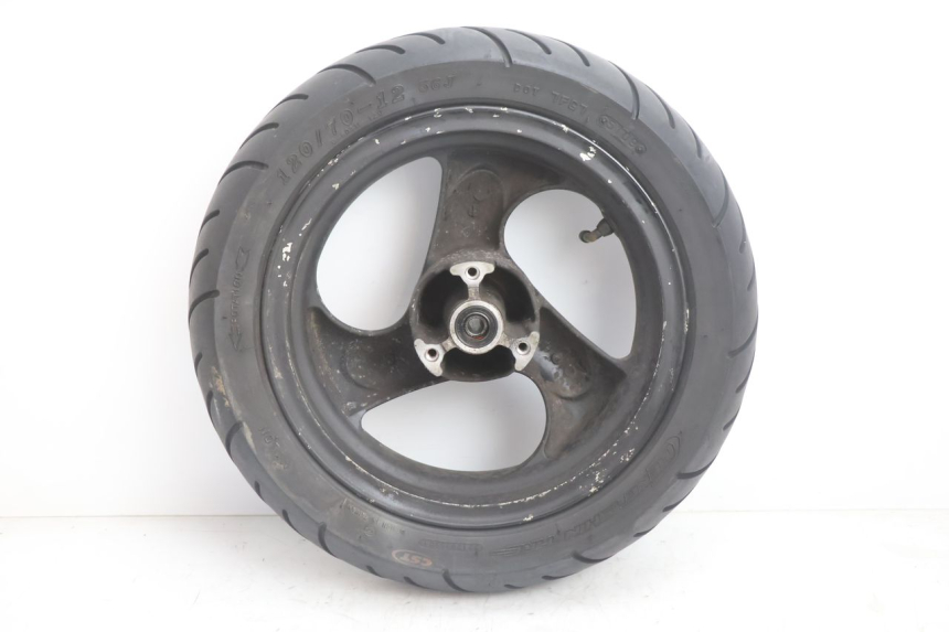 photo de CERCHIO ANTERIORE E PNEUMATICO KYMCO AGILITY 4T 50 (2005 - 2018) - Ricambio usato controllato