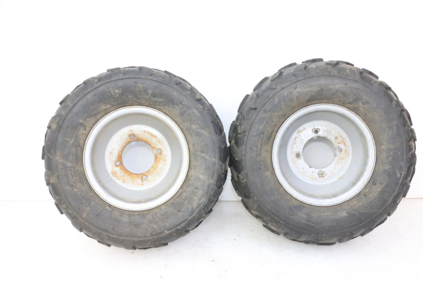 photo de CERCHIO ANTERIORE E PNEUMATICO KEROX BAZOOKA 110 - Ricambio usato controllato