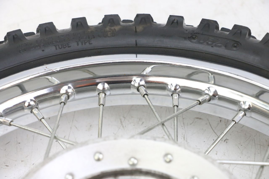 photo de CERCHIO ANTERIORE E PNEUMATICO HONDA CRF-F CRF F 110 (2019 - 2022) - Altra vista dell'articolo