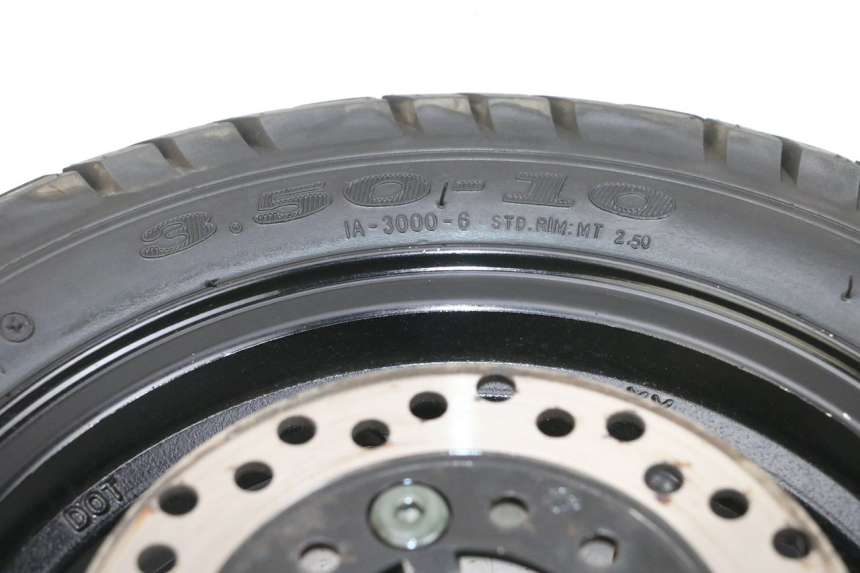 photo de CERCHIO ANTERIORE E PNEUMATICO LONGJIA DIGITA 4T 50 (2019 - 2022) - Marcature e riferimenti originali