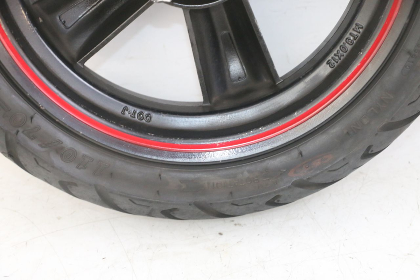 photo de CERCHIO ANTERIORE E PNEUMATICO SYM FIDDLE 3 III 50 (2014 - 2020) - Ricambio usato controllato