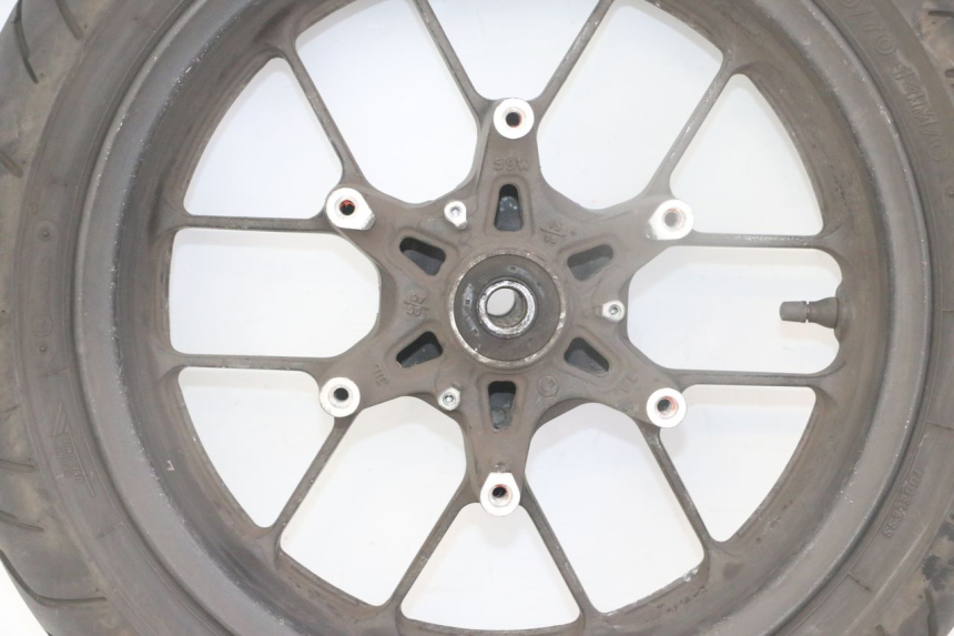 photo de CERCHIO ANTERIORE E PNEUMATICO HONDA FORZA ABS 300 (2013 - 2017) - Foto prodotto supplementare