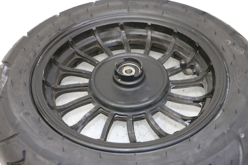 photo de CERCHIO ANTERIORE E PNEUMATICO JM MOTORS MIA 50 (2017 - 2020) - Primo piano tecnico