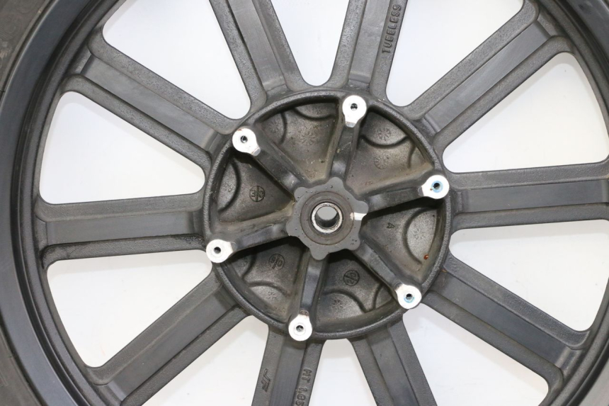 photo de CERCHIO ANTERIORE E PNEUMATICO KEEWAY K-LIGHT KLIGHT 125 (2018 - 2025) - Dettaglio del componente