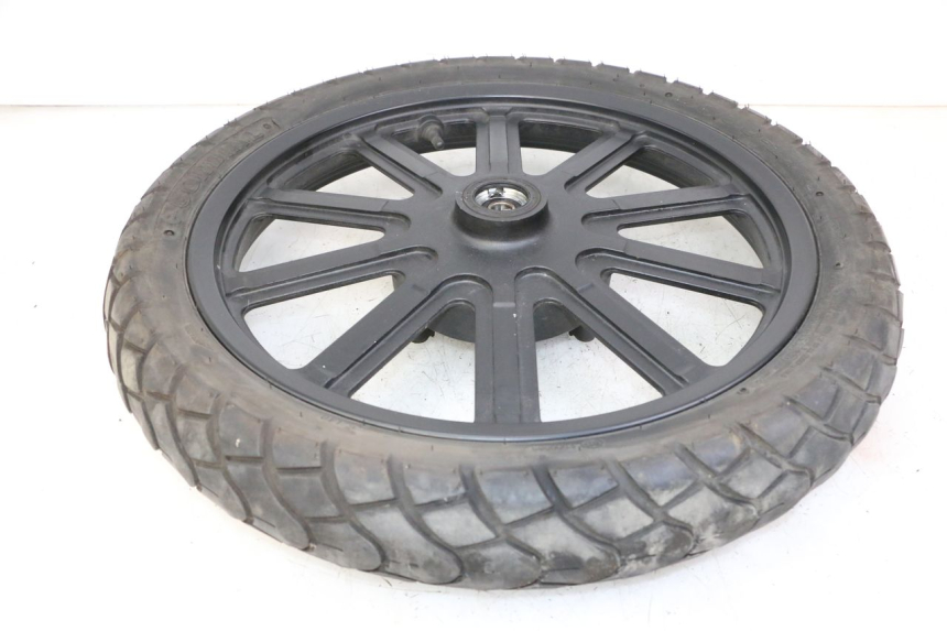 photo de CERCHIO ANTERIORE E PNEUMATICO KEEWAY K-LIGHT KLIGHT 125 (2018 - 2025) - Altra vista dell'articolo