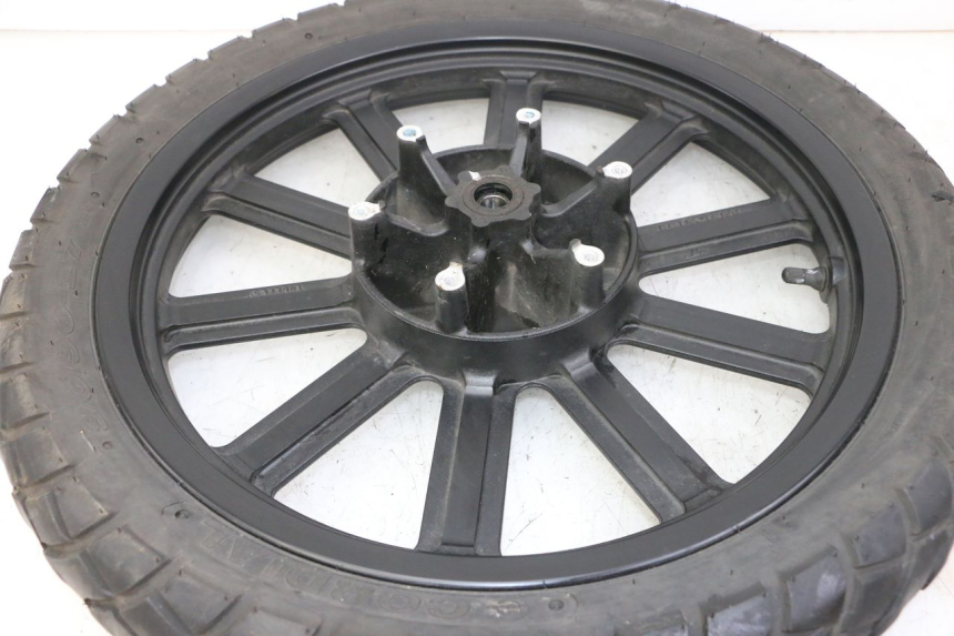 photo de CERCHIO ANTERIORE E PNEUMATICO KEEWAY K-LIGHT KLIGHT 125 (2018 - 2025) - Caratteristiche distintive