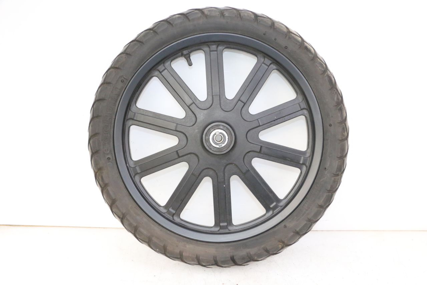 photo de CERCHIO ANTERIORE E PNEUMATICO KEEWAY K-LIGHT KLIGHT 125 (2018 - 2025) - Stato della superficie e materiale