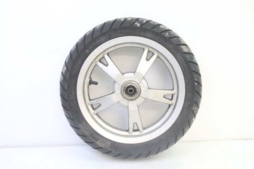 photo de CERCHIO ANTERIORE E PNEUMATICO PEUGEOT KISBEE 4T 50 (2018 - 2022) - Vista principale