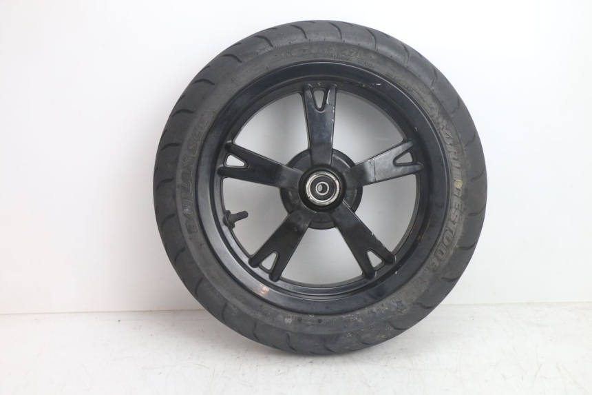 photo de CERCHIO ANTERIORE E PNEUMATICO PEUGEOT KISBEE 4T 50 (2018 - 2022) - Vista principale