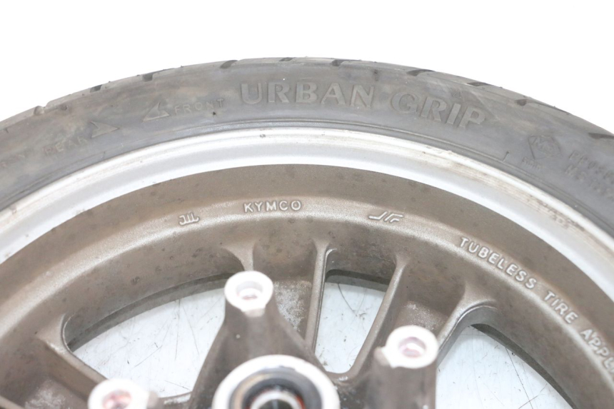 photo de CERCHIO ANTERIORE E PNEUMATICO KYMCO LIKE 125 (2009 - 2016) - Dettagli dei punti di fissaggio