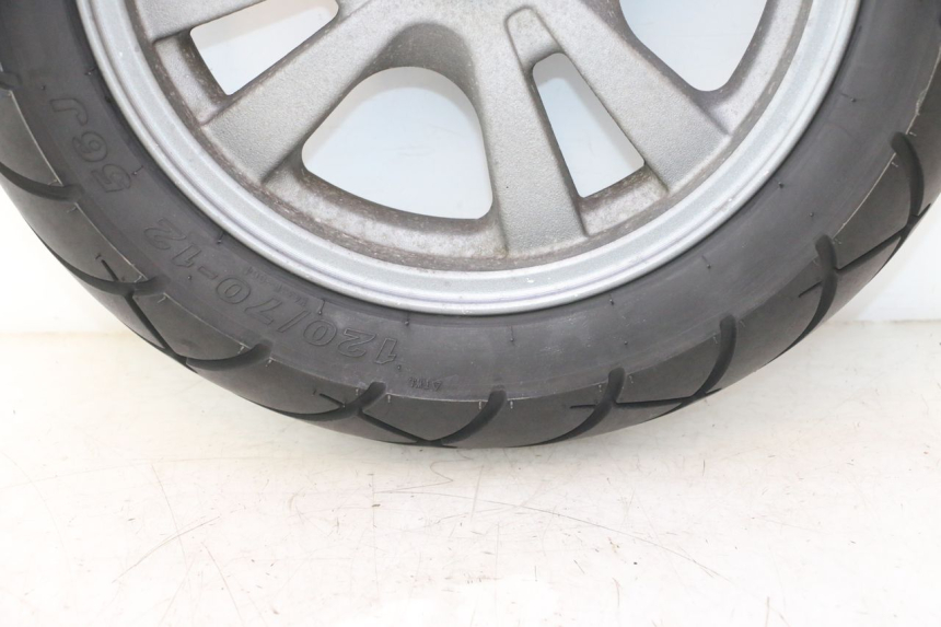 photo de CERCHIO ANTERIORE E PNEUMATICO KYMCO LIKE 125 (2009 - 2016) - Altra vista dell'articolo