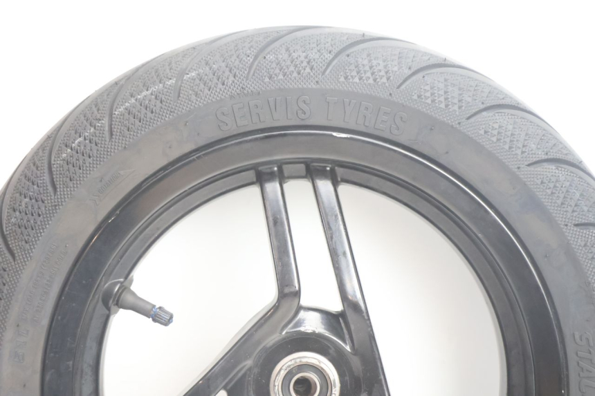 photo de CERCHIO ANTERIORE E PNEUMATICO PEUGEOT LUDIX BLASTER 50 (2006 - 2014) - Dettaglio del componente