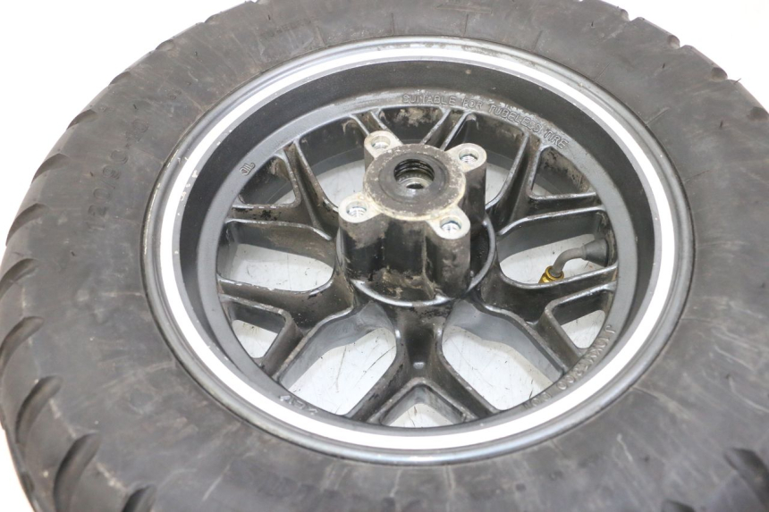 photo de CERCHIO ANTERIORE E PNEUMATICO MBK BOOSTER SPIRIT NAKED 50 (2004 - 2017) - Zoom sullo stato d'uso