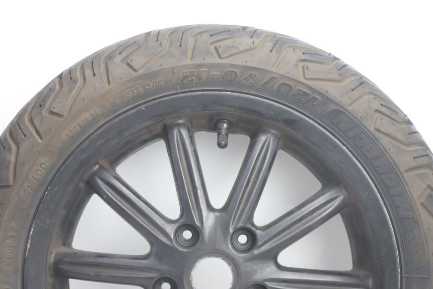 photo de CERCHIO ANTERIORE E PNEUMATICO PIAGGIO MP3 500 (2011 - 2015) - Dettaglio del componente
