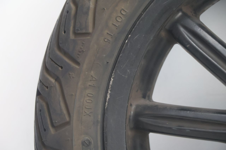 photo de CERCHIO ANTERIORE E PNEUMATICO PIAGGIO MP3 500 (2011 - 2015) - Zoom sullo stato d'uso