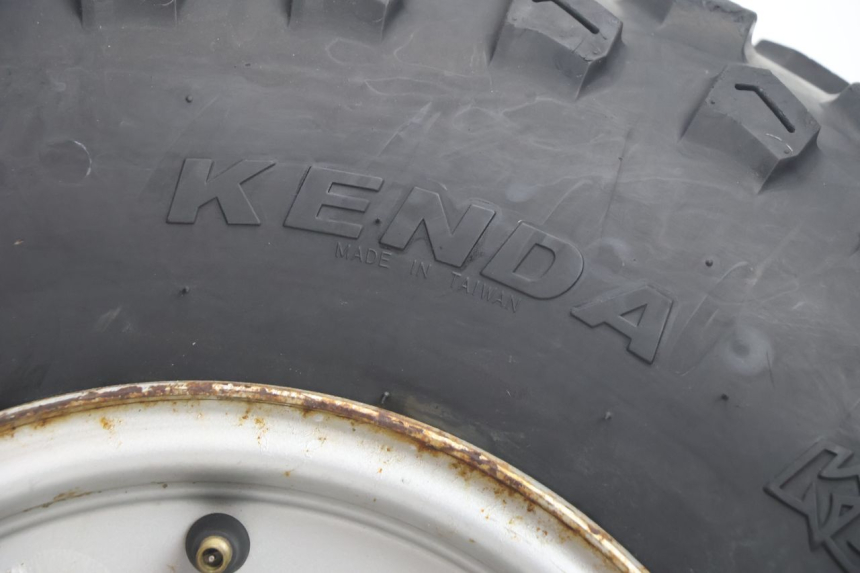 photo de CERCHIO ANTERIORE E PNEUMATICO KYMCO MXU R 250 (2004 - 2010) - Focus sulla struttura