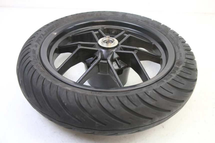 photo de CERCHIO ANTERIORE E PNEUMATICO PIAGGIO NEW TYPHOON 50 (2018 - 2021) - Dettaglio del componente