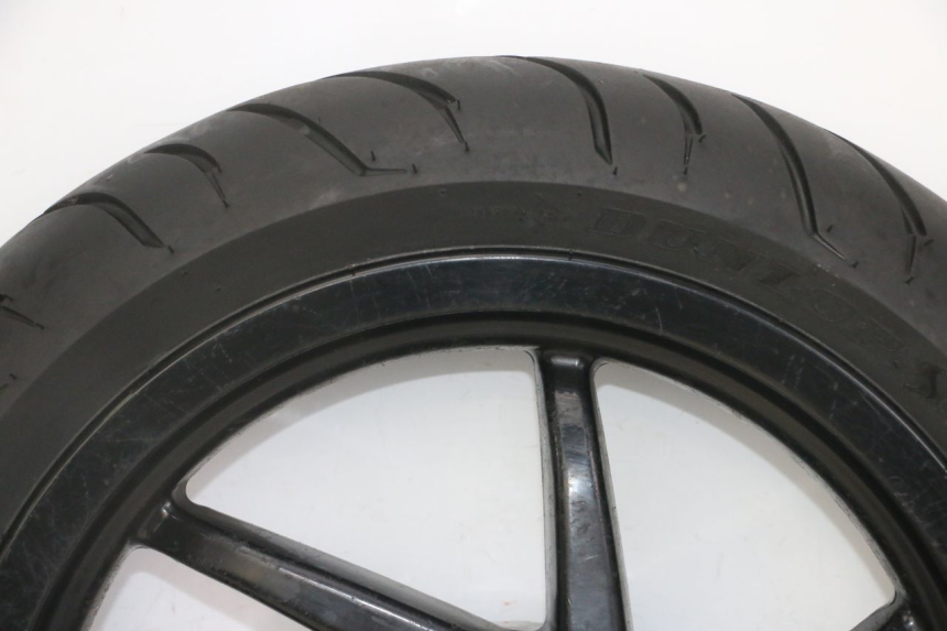 photo de CERCHIO ANTERIORE E PNEUMATICO PIAGGIO NRG POWER PUREJET 50 (2018 - 2021) - Primo piano ad alta risoluzione