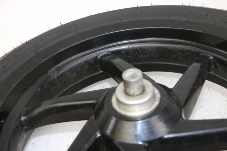 photo de CERCHIO ANTERIORE E PNEUMATICO PIAGGIO NRG POWER PUREJET 50 (2018 - 2021) - Vista d'insieme del prodotto