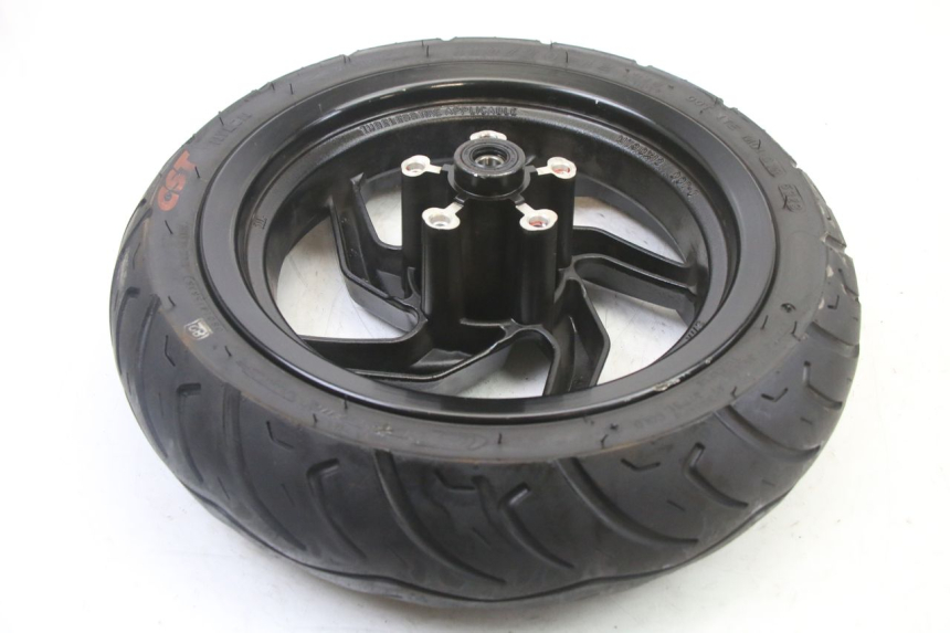 photo de CERCHIO ANTERIORE E PNEUMATICO SYM ORBIT III 3 4T 50 (2021 - 2025) - Dettagli dei punti di fissaggio