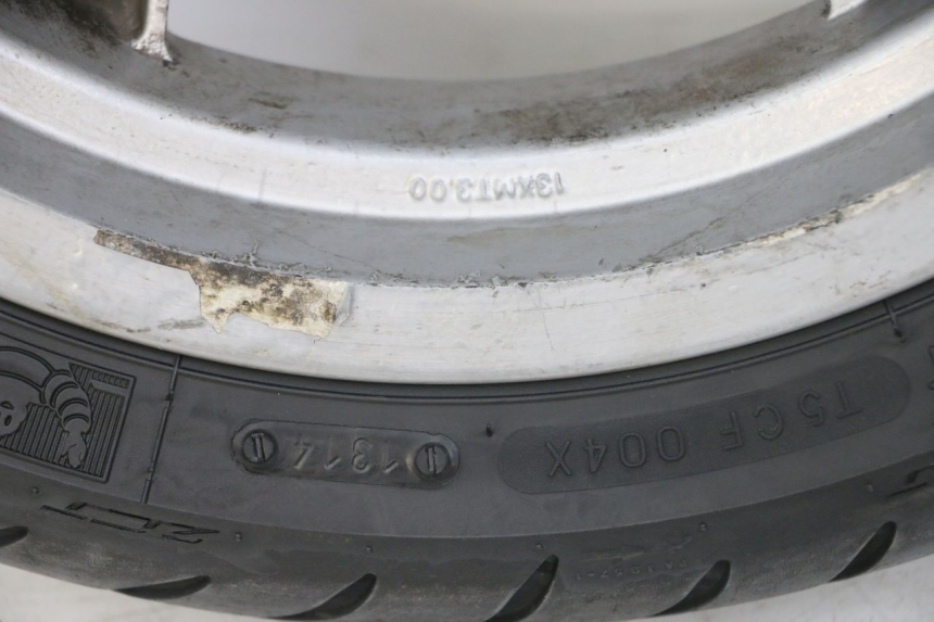 photo de CERCHIO ANTERIORE E PNEUMATICO PEUGEOT CITYSTAR 125 (2011 - 2017) - Zoom sui componenti