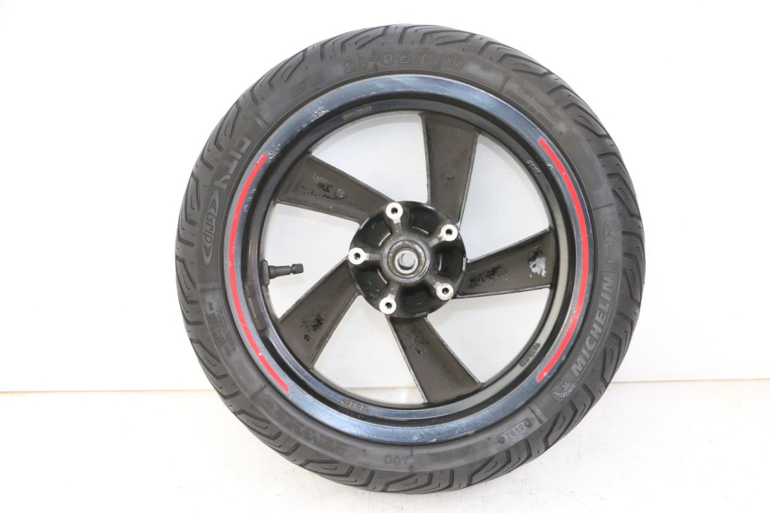 photo de CERCHIO ANTERIORE E PNEUMATICO PEUGEOT CITYSTAR 2T 50 (2018 - 2021) - Dettaglio del componente