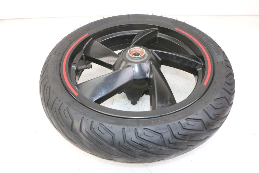 photo de CERCHIO ANTERIORE E PNEUMATICO PEUGEOT CITYSTAR 2T 50 (2018 - 2021) - Ricambio usato controllato